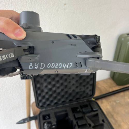 Сельскохозяйственный дрон с дополнительным оборудованием