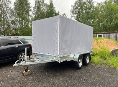 Сельскохозяйственный дрон с дополнительным оборудованием