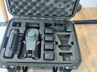 Сельскохозяйственный дрон с дополнительным оборудованием